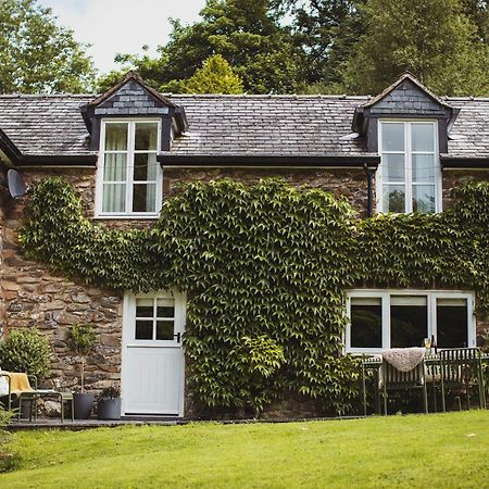 River Cottage, A Luxurious And Cosy Riverside Cottage For Two ウェルシュプール エクステリア 写真