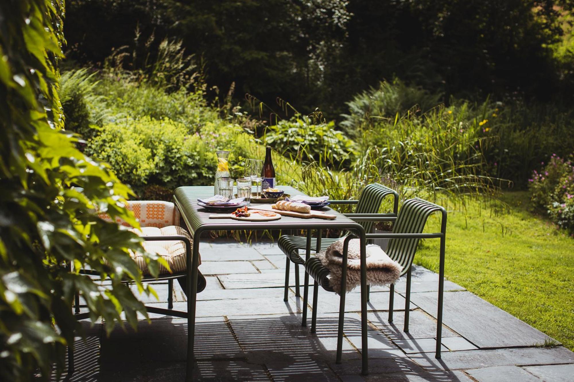 River Cottage, A Luxurious And Cosy Riverside Cottage For Two ウェルシュプール エクステリア 写真